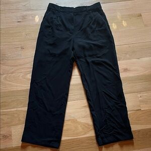 Aritzia Women’s The Effortless Pant Black